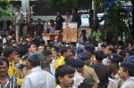 at Rajesh Khanna_s Funeral in Mumbai on 19th July 2012 (124).JPG